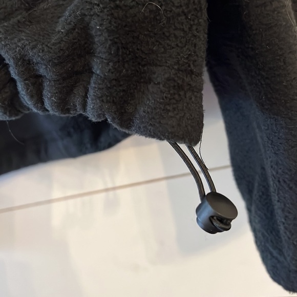 Kyodan Outdoor Black Polar Cropped Pullover Fleece Size Medium - Picture 7 of 7